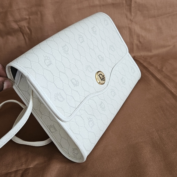 Women's Christian Dior White Leather Crossbody Bag  (Limited Edition) - Picture 9 of 16